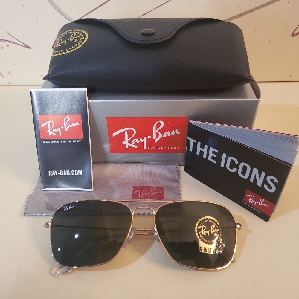 Ray-Ban Caravan Gold RB3136